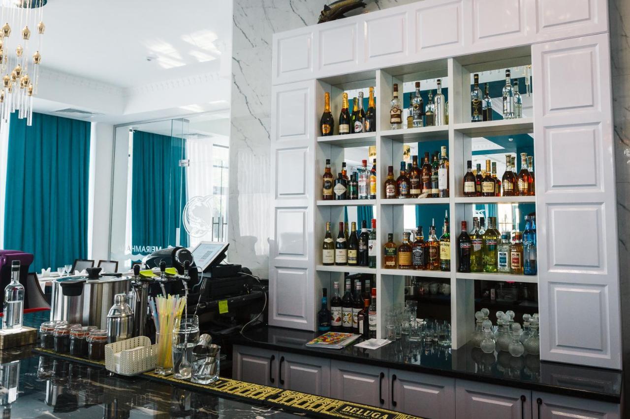Beluga Hotel Атырау Экстерьер фото