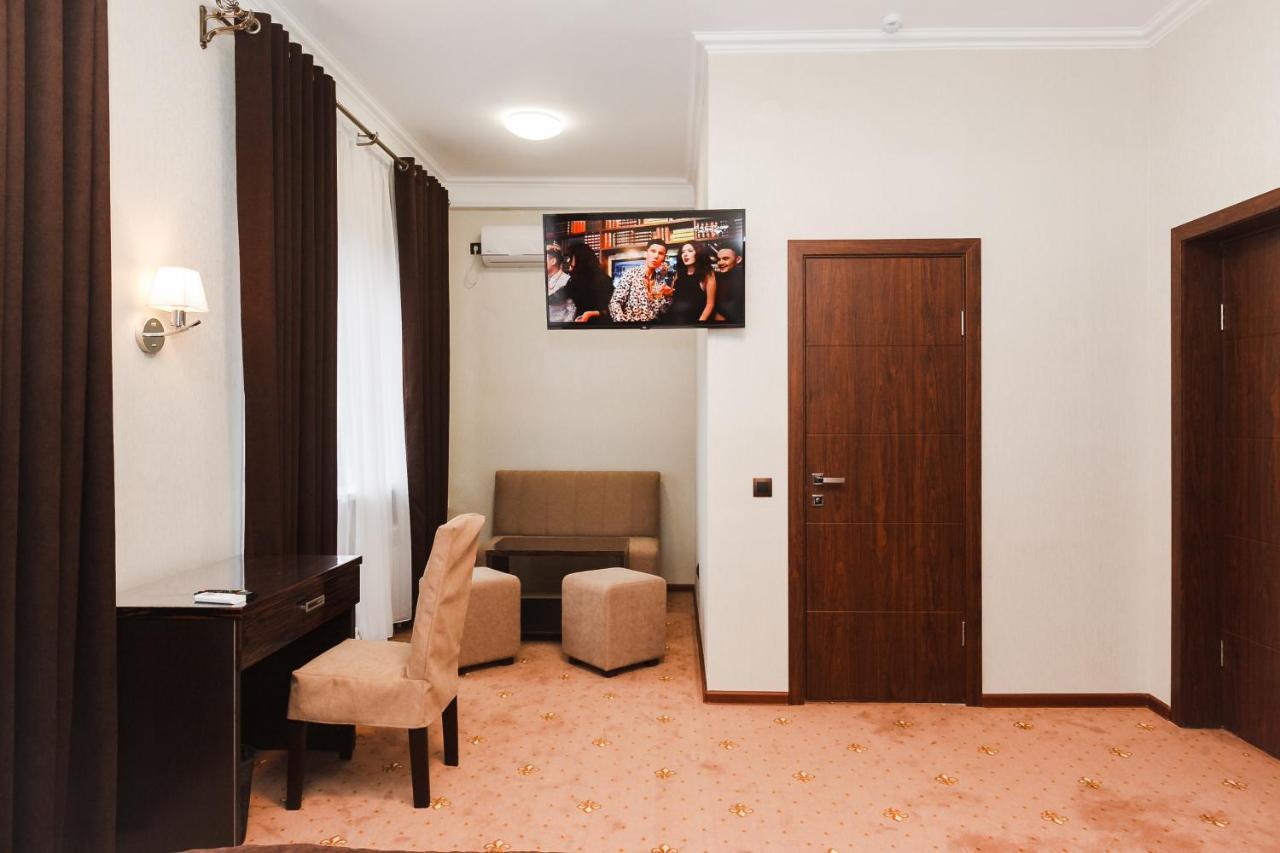 Beluga Hotel Атырау Экстерьер фото