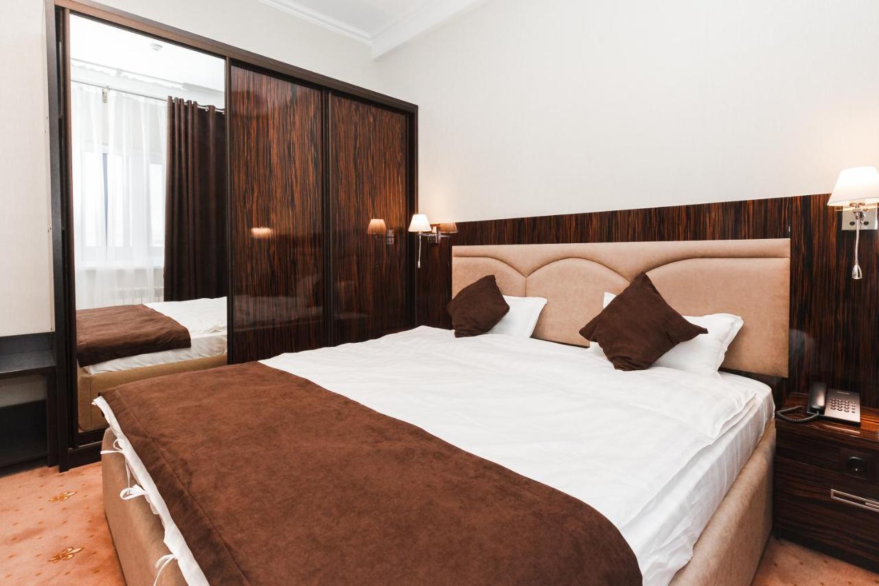 Beluga Hotel Атырау Экстерьер фото